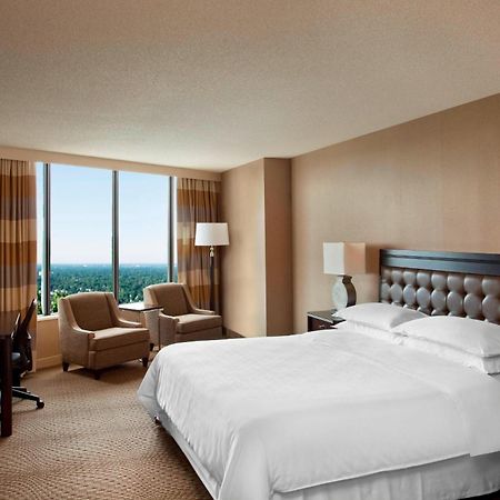 Sheraton Greensboro Oda fotoğraf