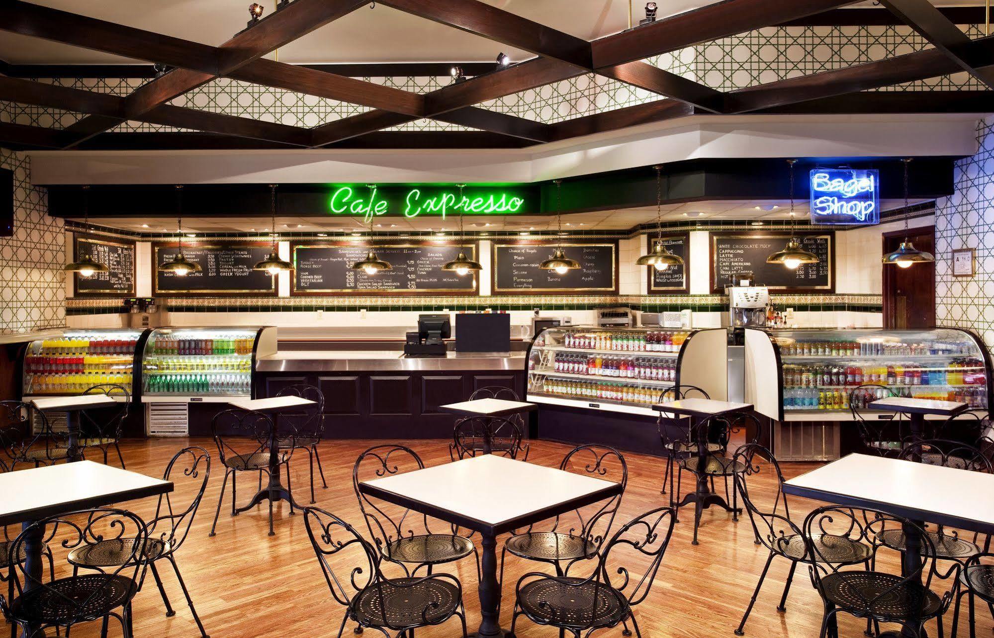 Sheraton Greensboro Restoran fotoğraf