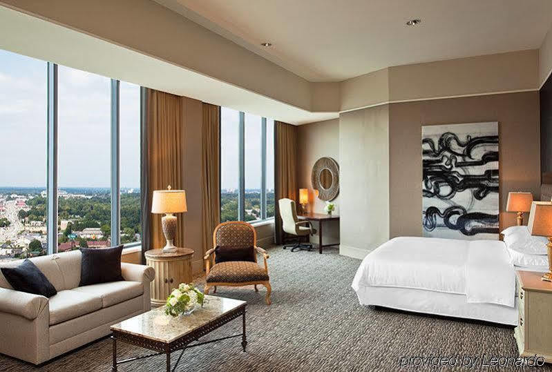 Sheraton Greensboro Dış mekan fotoğraf