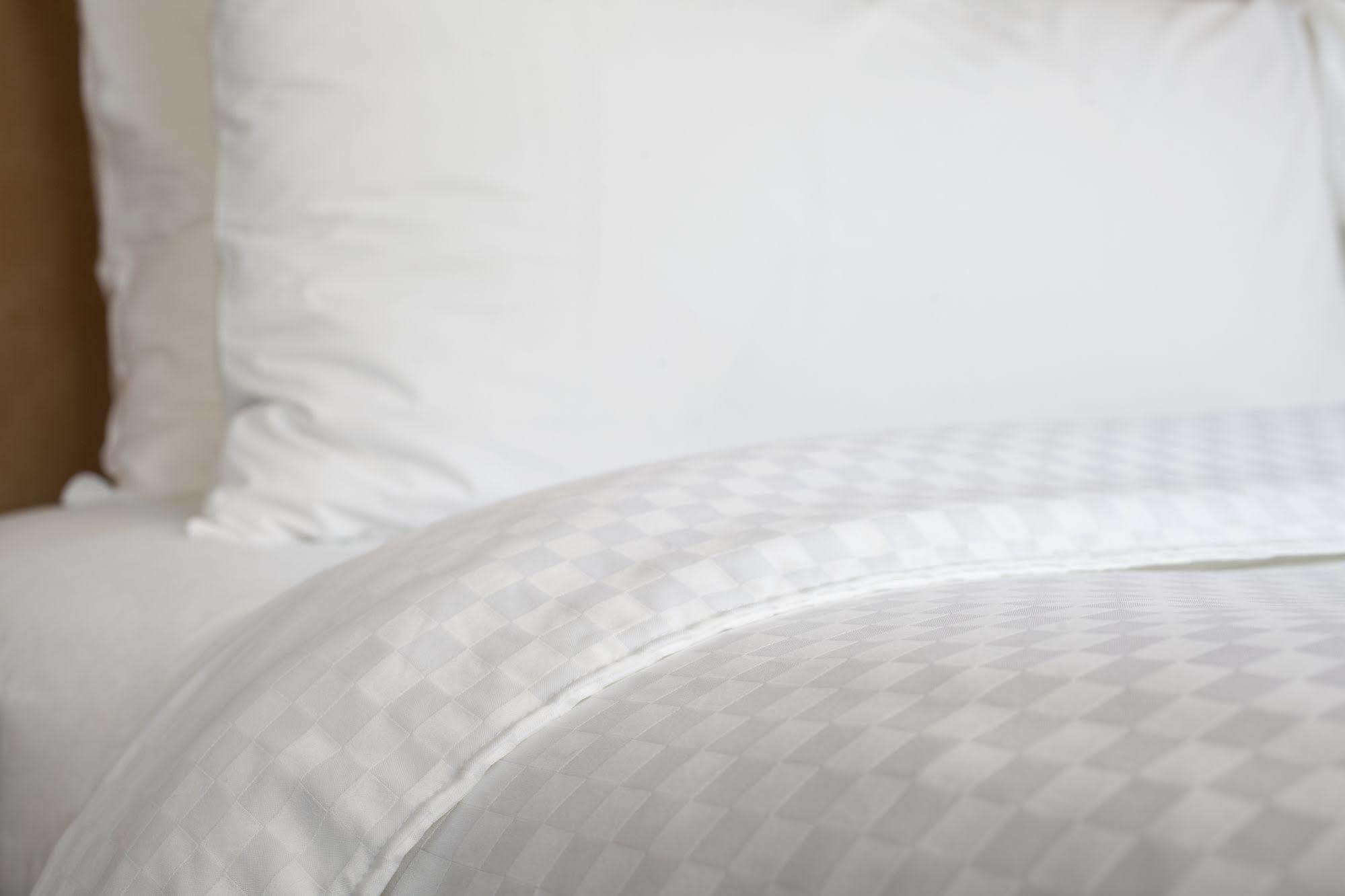 Sheraton Greensboro Dış mekan fotoğraf